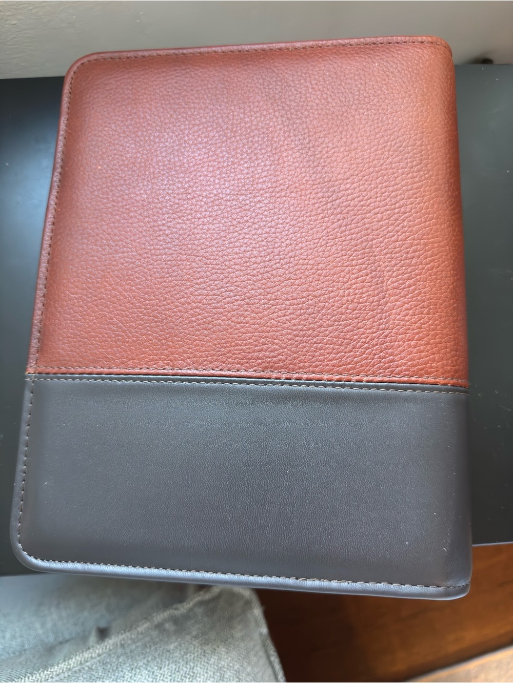 Franklin Covey Two-Tone Leather Portfolio - Chestnut and Dark Brown